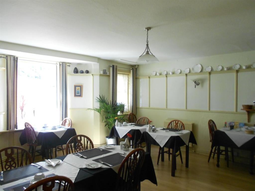 Guest house Cromwell House 4*